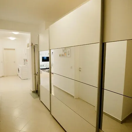 Beatrice Apartments Brasov Exterior photo