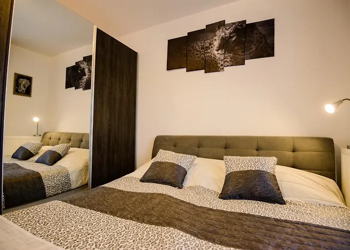 Beatrice Apartments